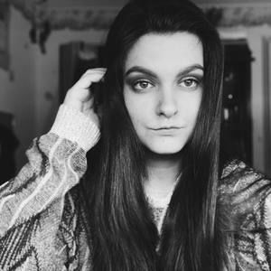 Meet your Posher, Amaris